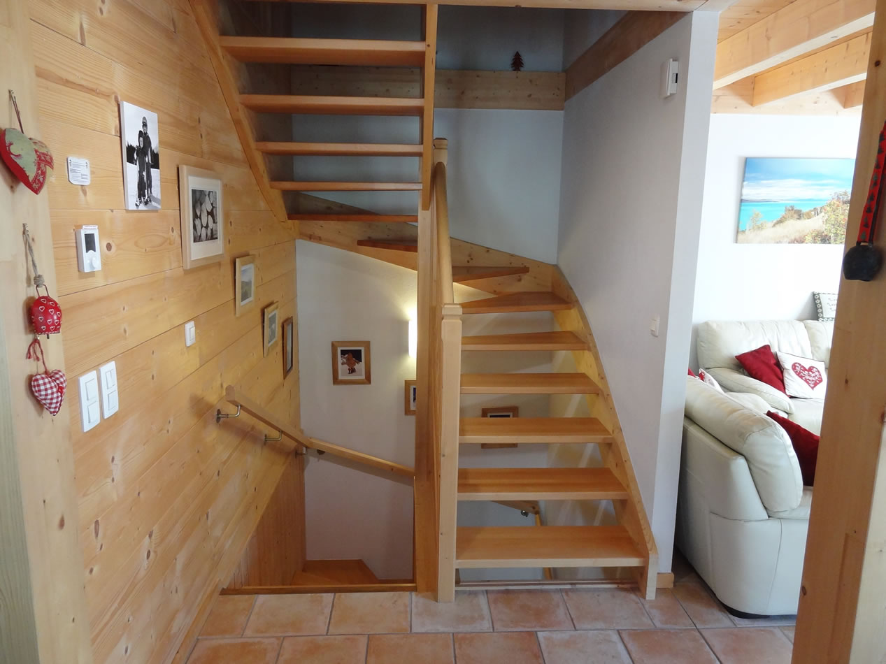 Chalet Chanterelle stairway from living area to upper floor